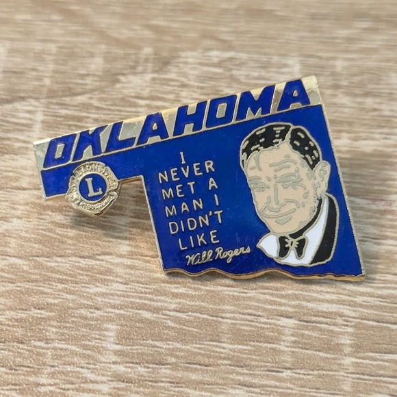 Lions Club International Jewelry - Lions Club Oklahoma Will Rogers I Never Met A Man I Didn't Like Lapel Pin